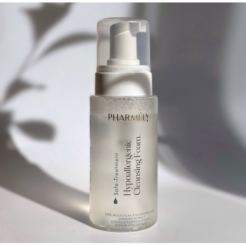 Відновлююча гіпоаллергенна пінка для демакіяжу Hypoallergenic Cleansing Foam