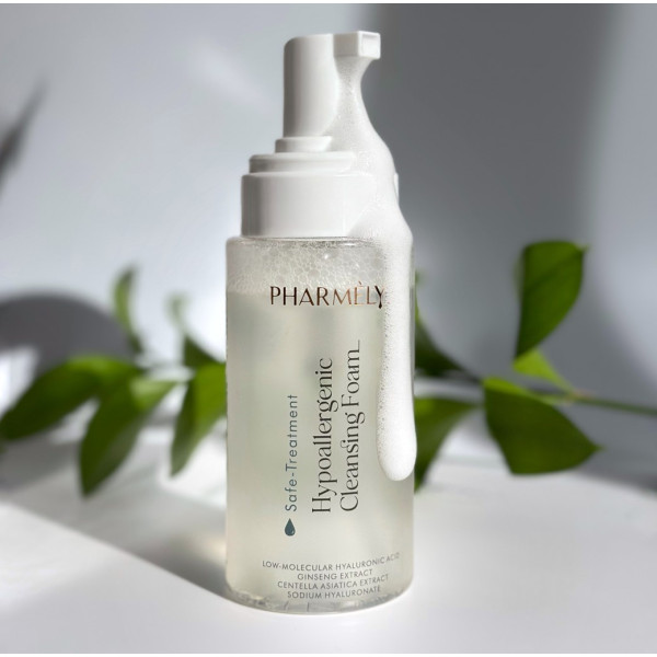 Відновлююча гіпоаллергенна пінка для демакіяжу Hypoallergenic Cleansing Foam