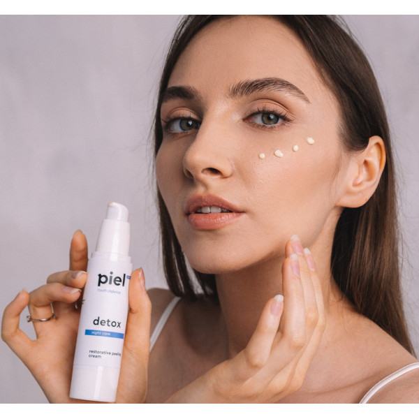 Detox Cream Нічний регенеруючий крем з пілінг-ефектом