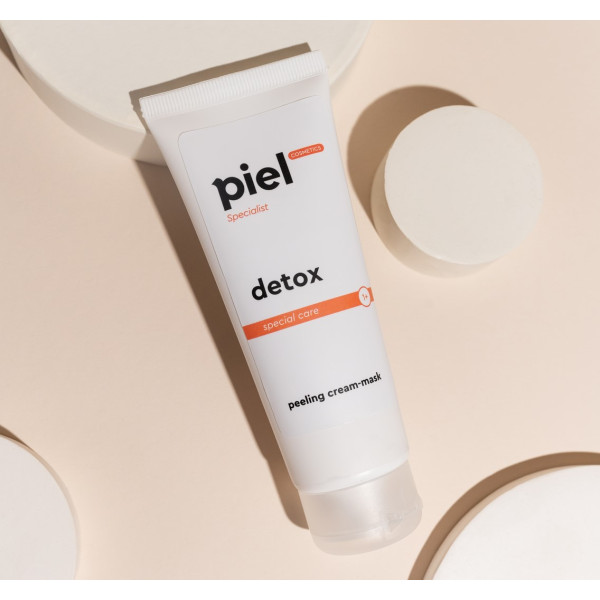 Detox Peeling Mask Очищуюча крем-маска з ефектом пілінгу