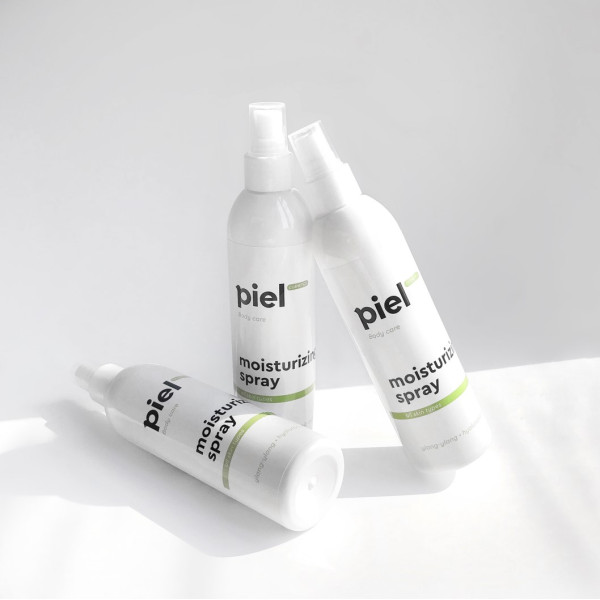 Moisturizing Body Spray Інтенсівно зволожуючій спрей для тіла з маслом іланг-ілангу